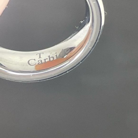 His and Hers Tungsten Carbide Celtic Dragon Bands - Picture 8 of 11